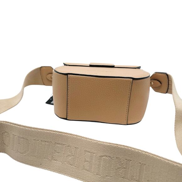 NWT True Religion Mini Flap Horseshoe‎ Logo Crossbody Bag- Beige - Picture 5 of 7